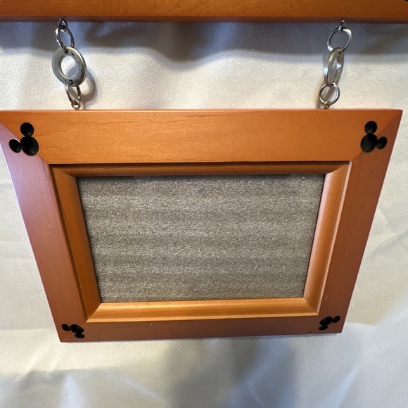 Disney 3 Tier Frames Holds 3 X 5 Picture Wood 5.5 X 7 Mickey Mouse Ears  New - Picture 4 of 12